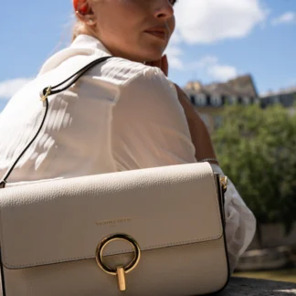 DIANE BLANC CASSE
